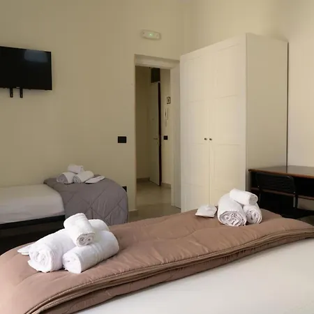 Guest house Locami Urban 3*