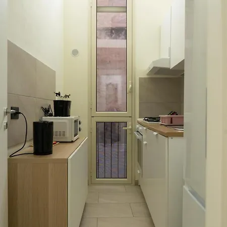 Locami Urban Guest house 3*